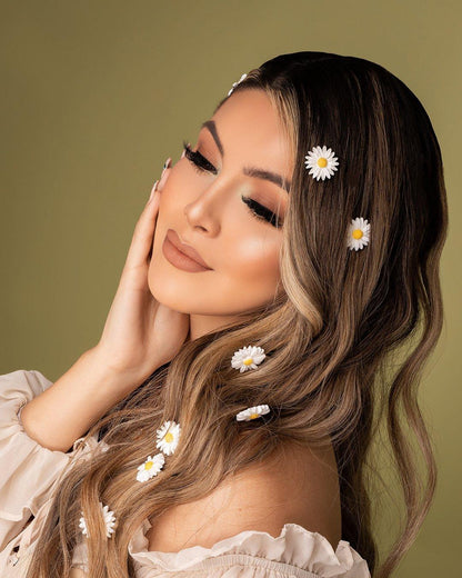 Daisy Daze Eyeshadow Palette - Bebella - Festievibes Cosmetics